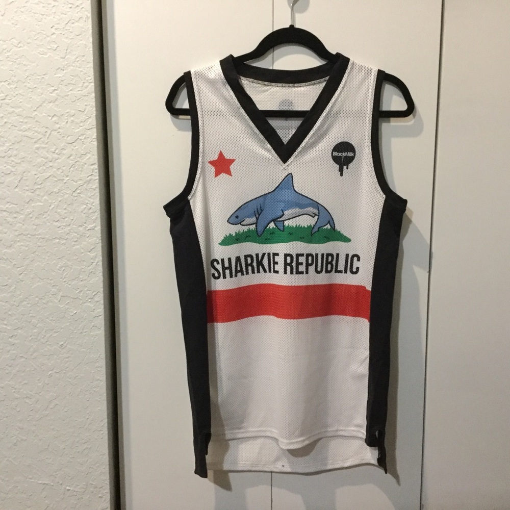 Blackmilk sharkie republic shooter/jersey